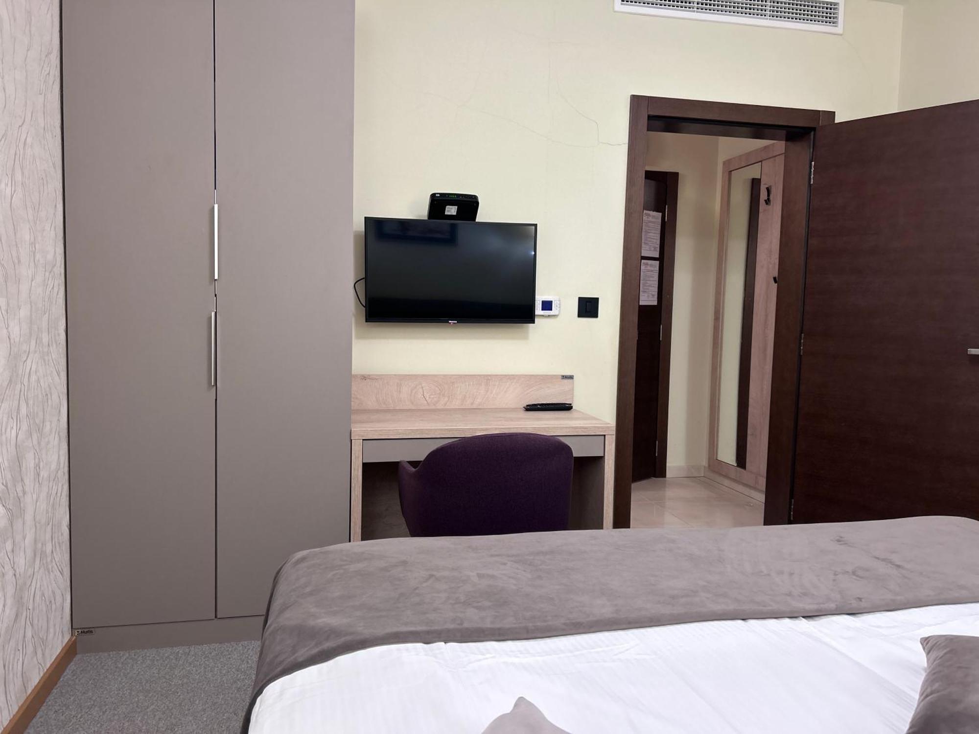 Hotel Siesta Uzice Exterior photo